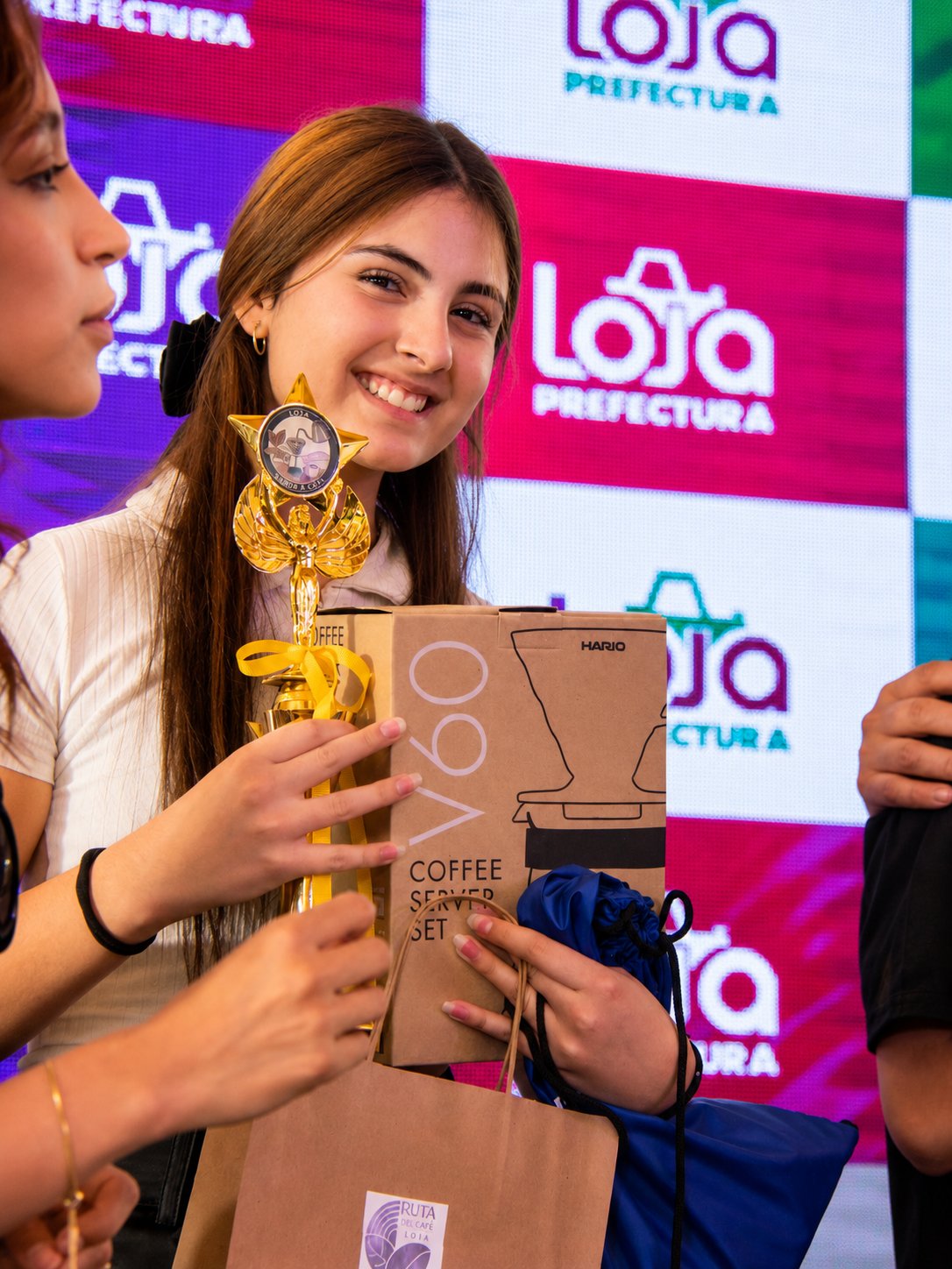 Taza Dorada